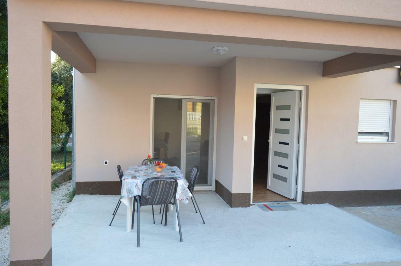 Apartamento Fourm Bibinje Exterior foto